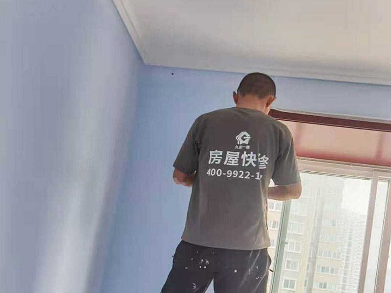重庆旧房子墙面重新粉刷多少钱，刷墙的报价由哪些因素决定